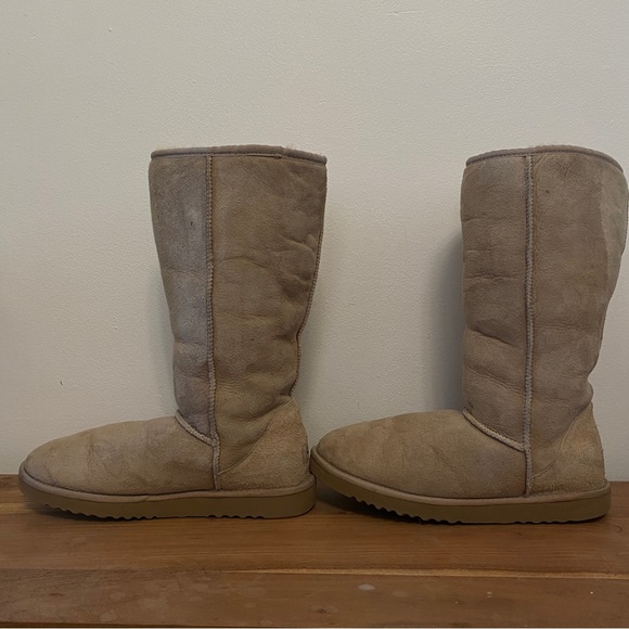 UGG Classic Tall Boots in Sand - Women’s 8 - Picture 4 of 15